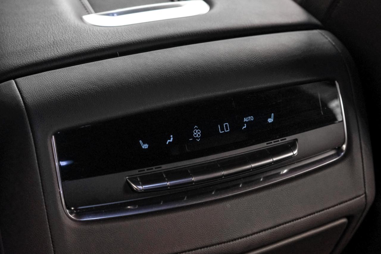 Cadillac Escalade photo 33