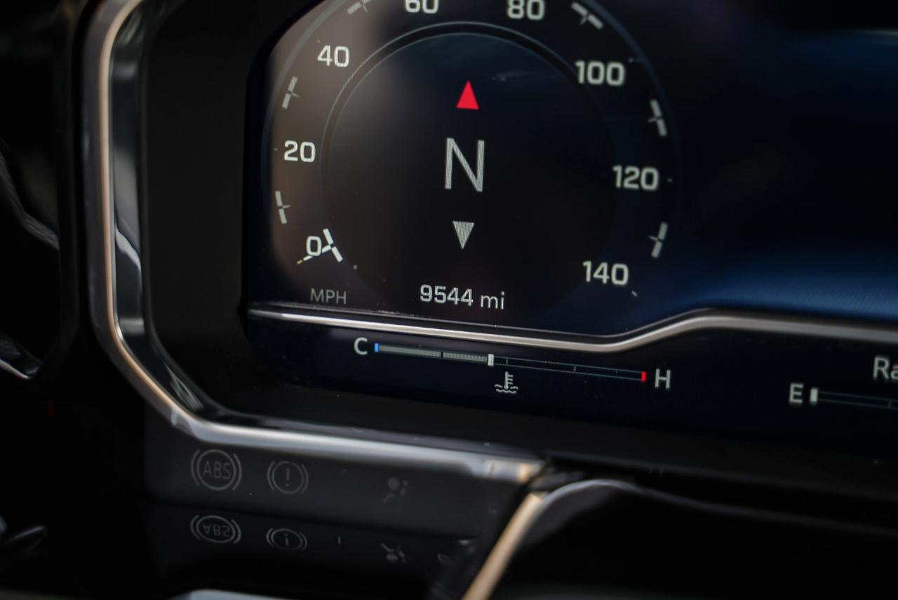 Chevrolet Silverado photo 25