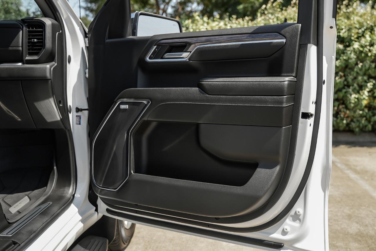 Chevrolet Silverado photo 42