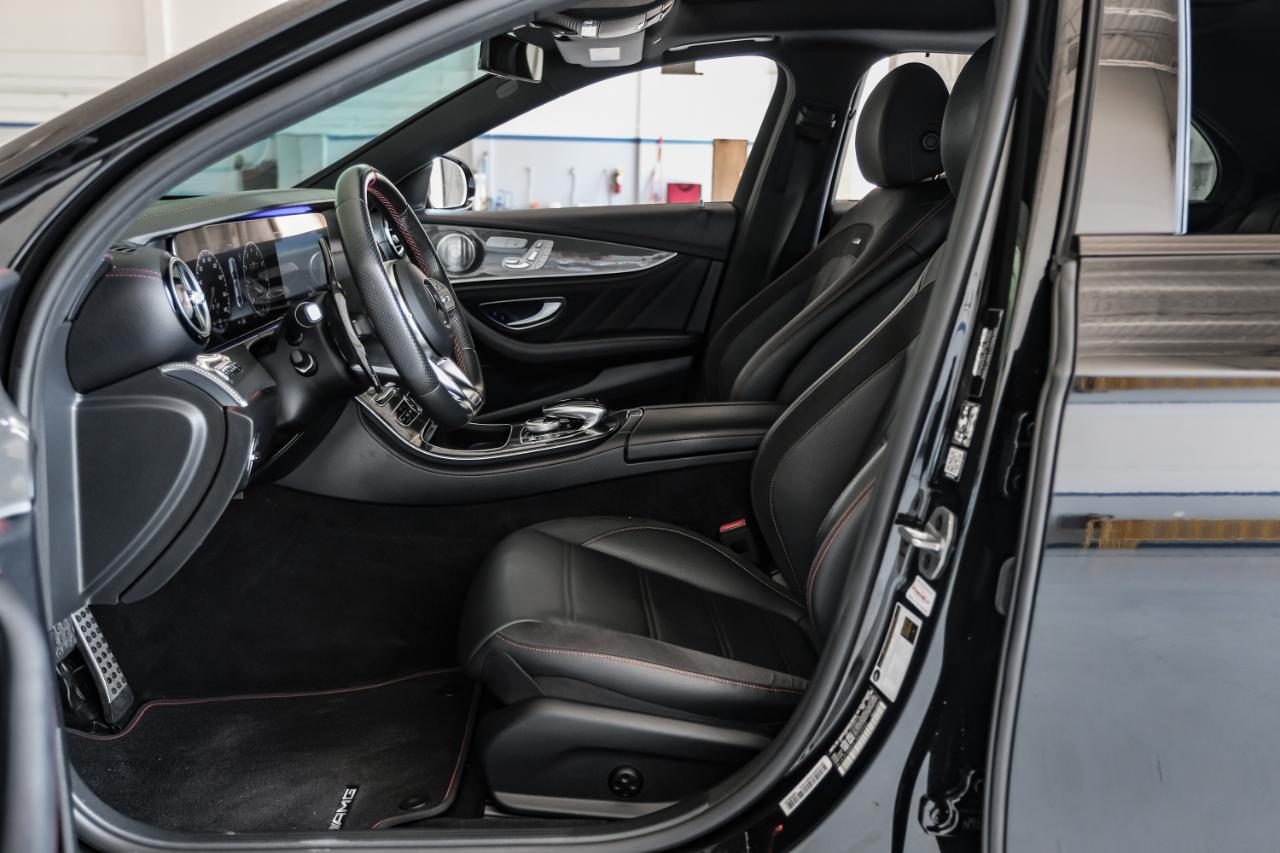 Mercedes-Benz E-Class photo 4