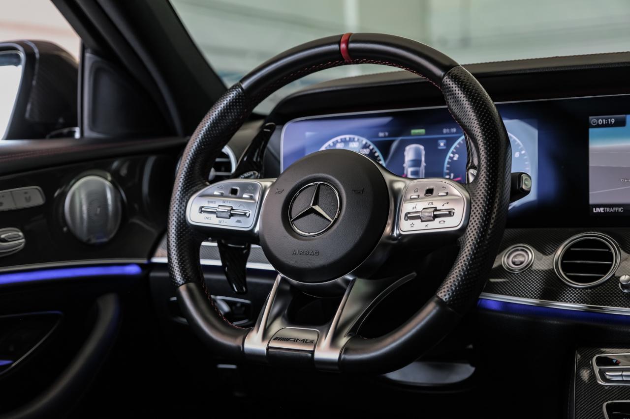 Mercedes-Benz E-Class photo 21