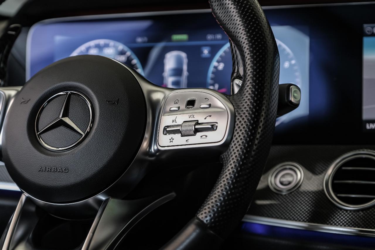 Mercedes-Benz E-Class photo 23
