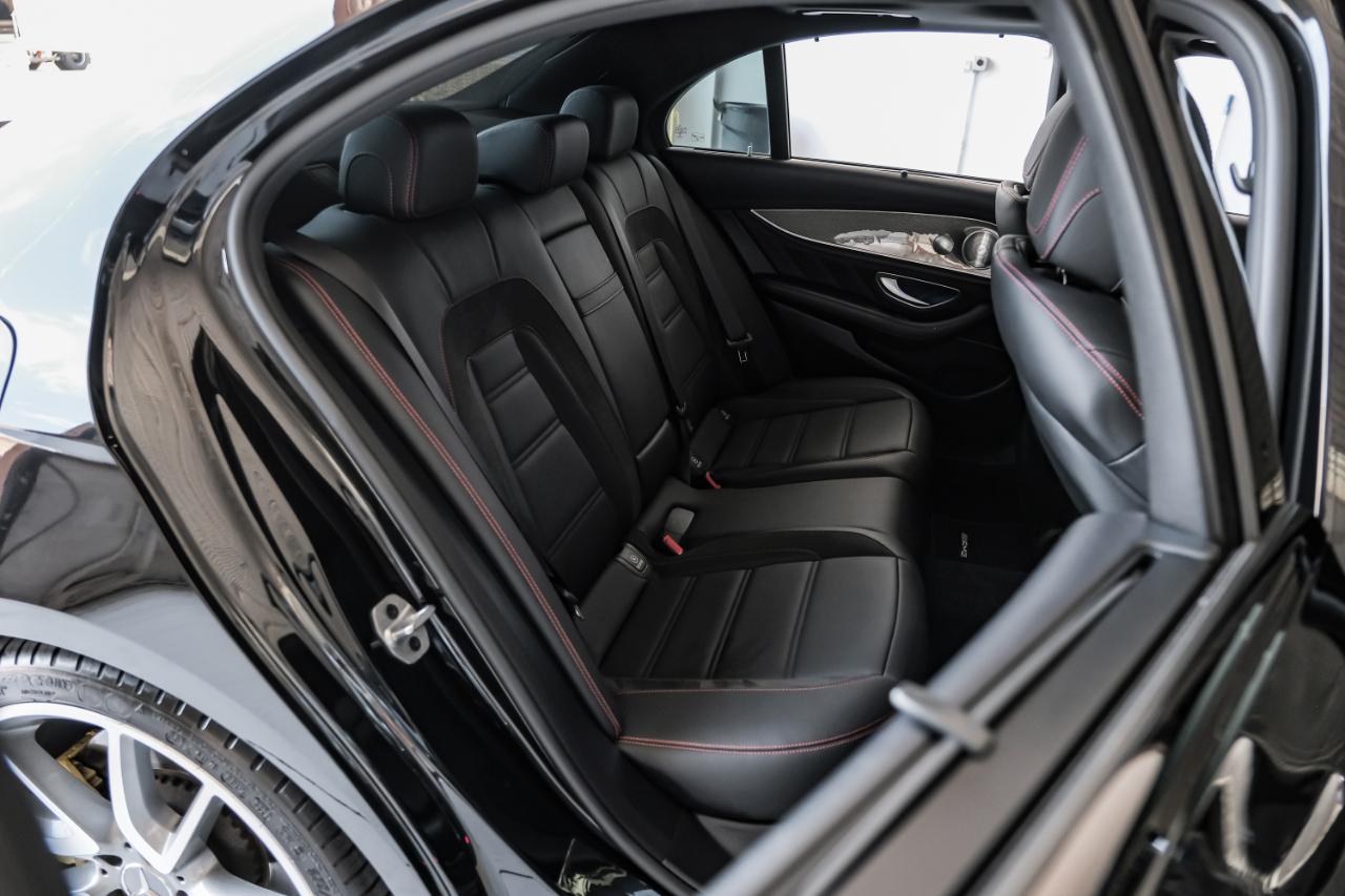Mercedes-Benz E-Class photo 40