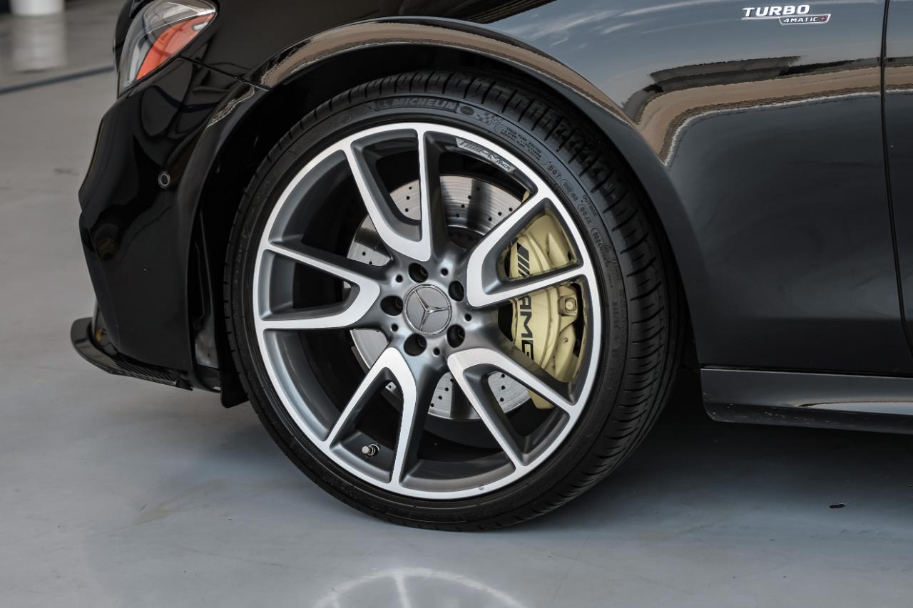 Mercedes-Benz E-Class photo 72