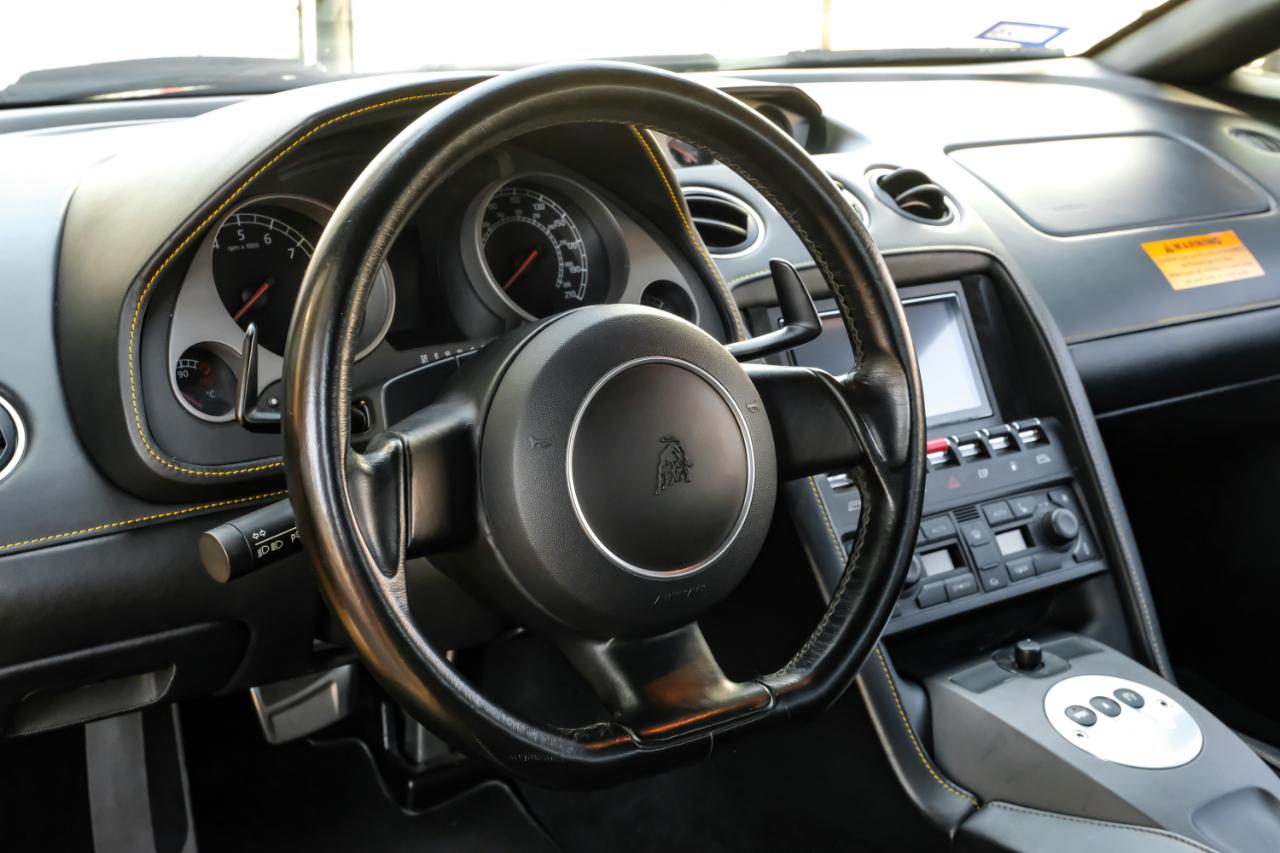 Lamborghini Gallardo photo 30