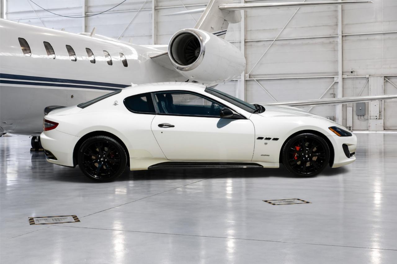 Maserati Granturismo photo 12
