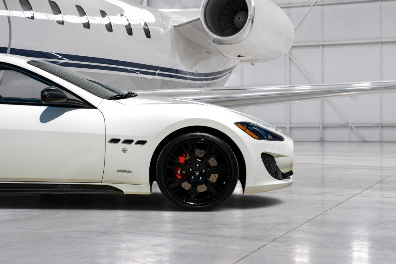 Maserati Granturismo photo 14