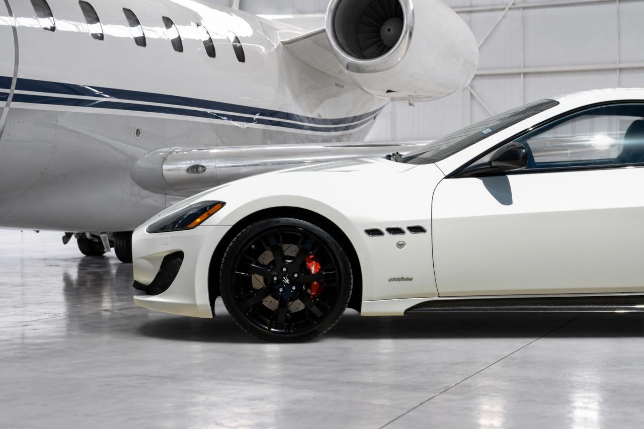 Maserati Granturismo photo 25