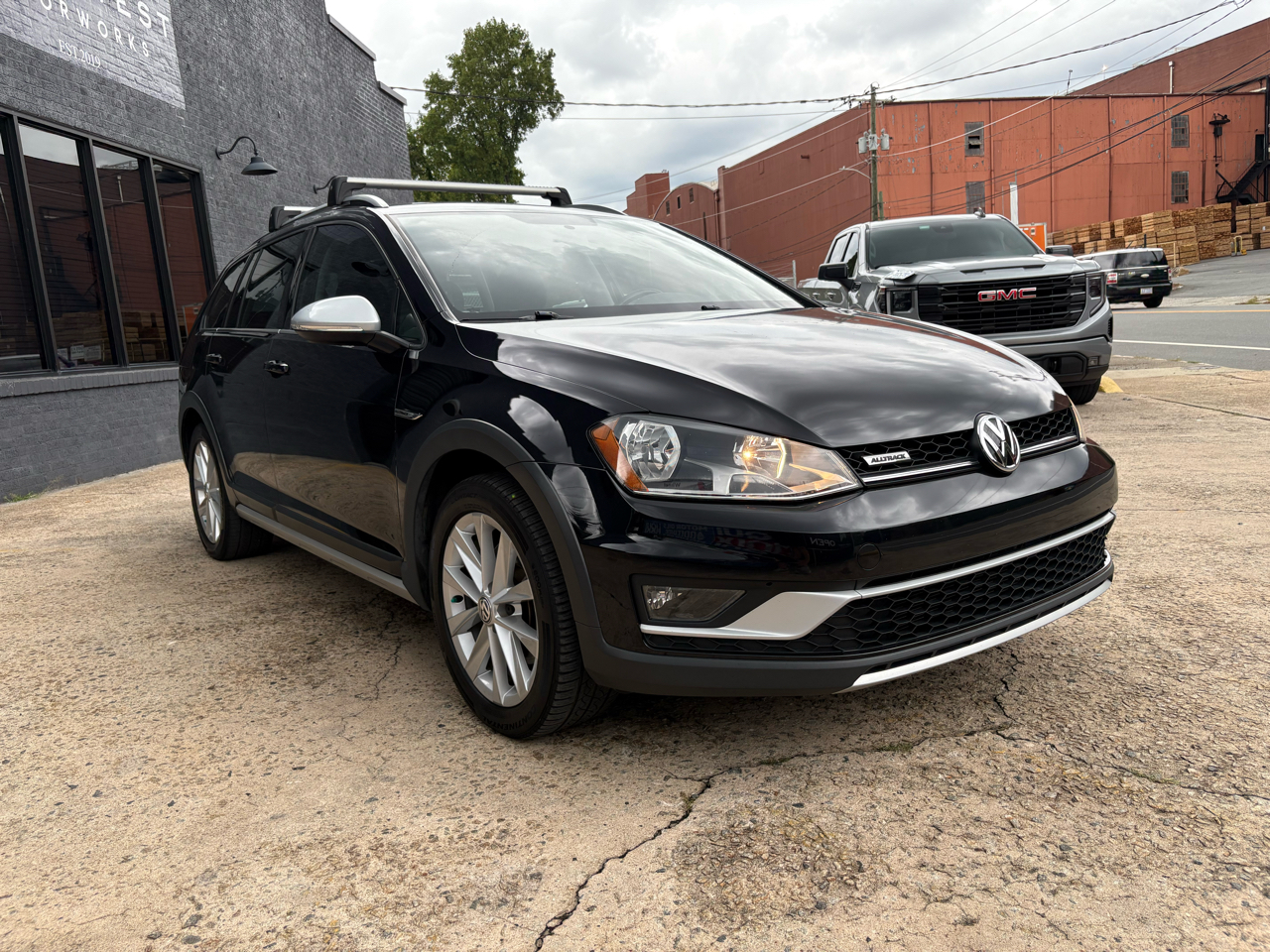 Volkswagen Golf Alltrack TSI S 6A 2017 Volkswagen Golf Alltrack TSI S 6A 2017