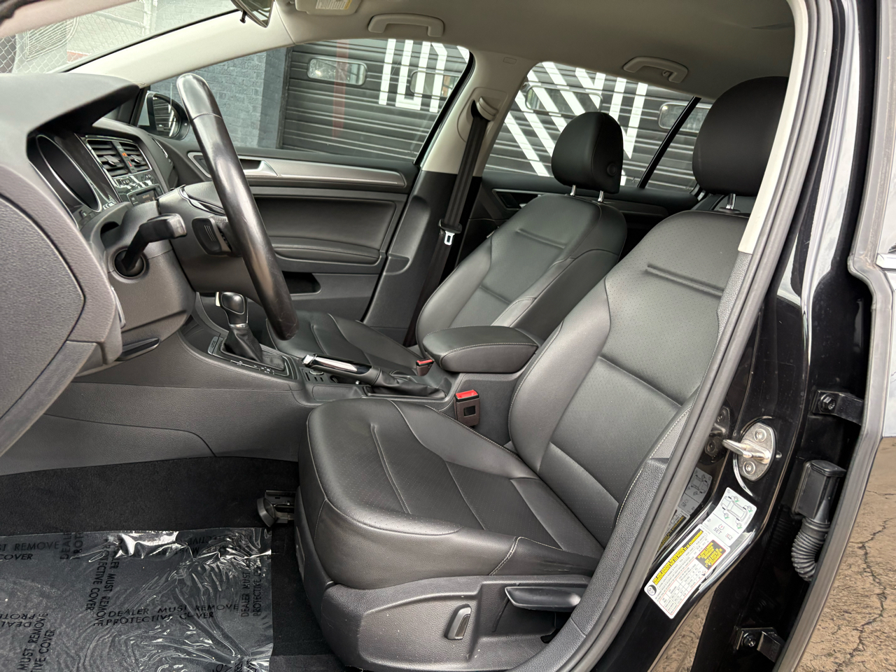 Volkswagen Golf Alltrack TSI S 6A 2017 Volkswagen Golf Alltrack TSI S 6A 2017