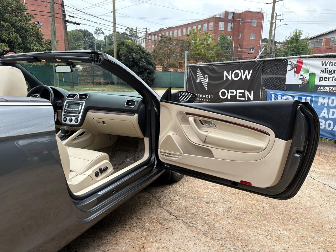 Volkswagen Eos Lux 2009 Volkswagen Eos Lux 2009