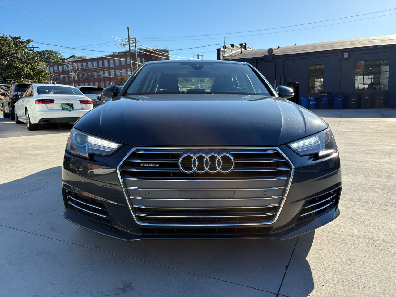 Audi A4 2.0T Premium quattro Sedan 2017 Audi A4 2.0T Premium quattro Sedan 2017