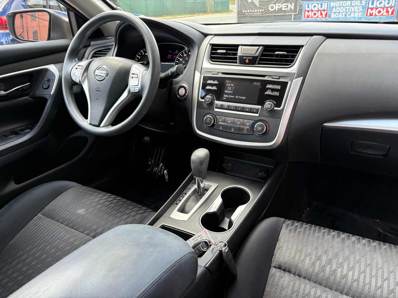 Nissan Altima 2.5 SV 2018 Nissan Altima 2.5 SV 2018