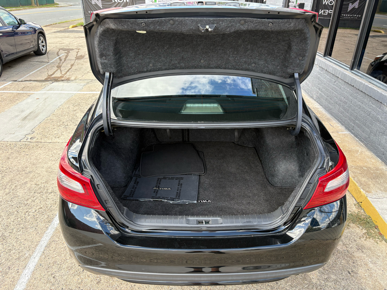 Nissan Altima 2.5 SV 2018 Nissan Altima 2.5 SV 2018