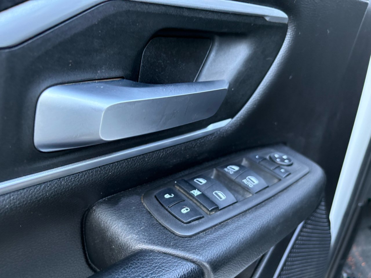 RAM 1500 Big Horn Quad Cab 4WD 2022 RAM 1500 Big Horn Quad Cab 4WD 2022