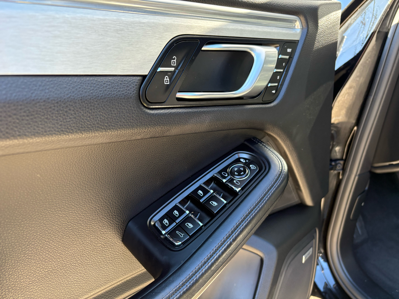 Porsche Macan Turbo 2020