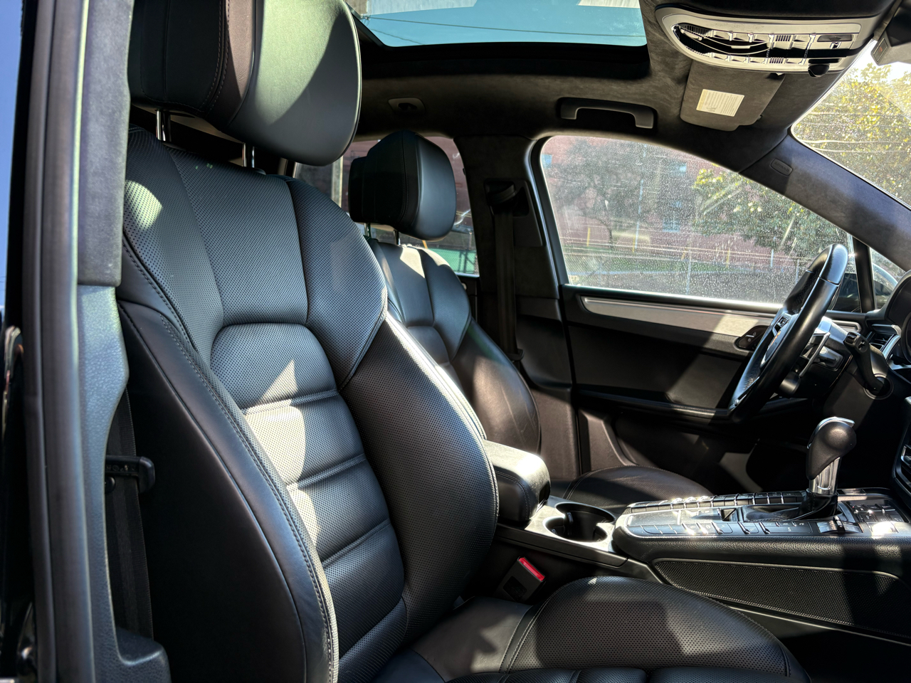 Porsche Macan Turbo 2020