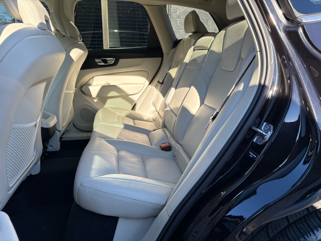 Volvo XC60 T5 Momentum 2020