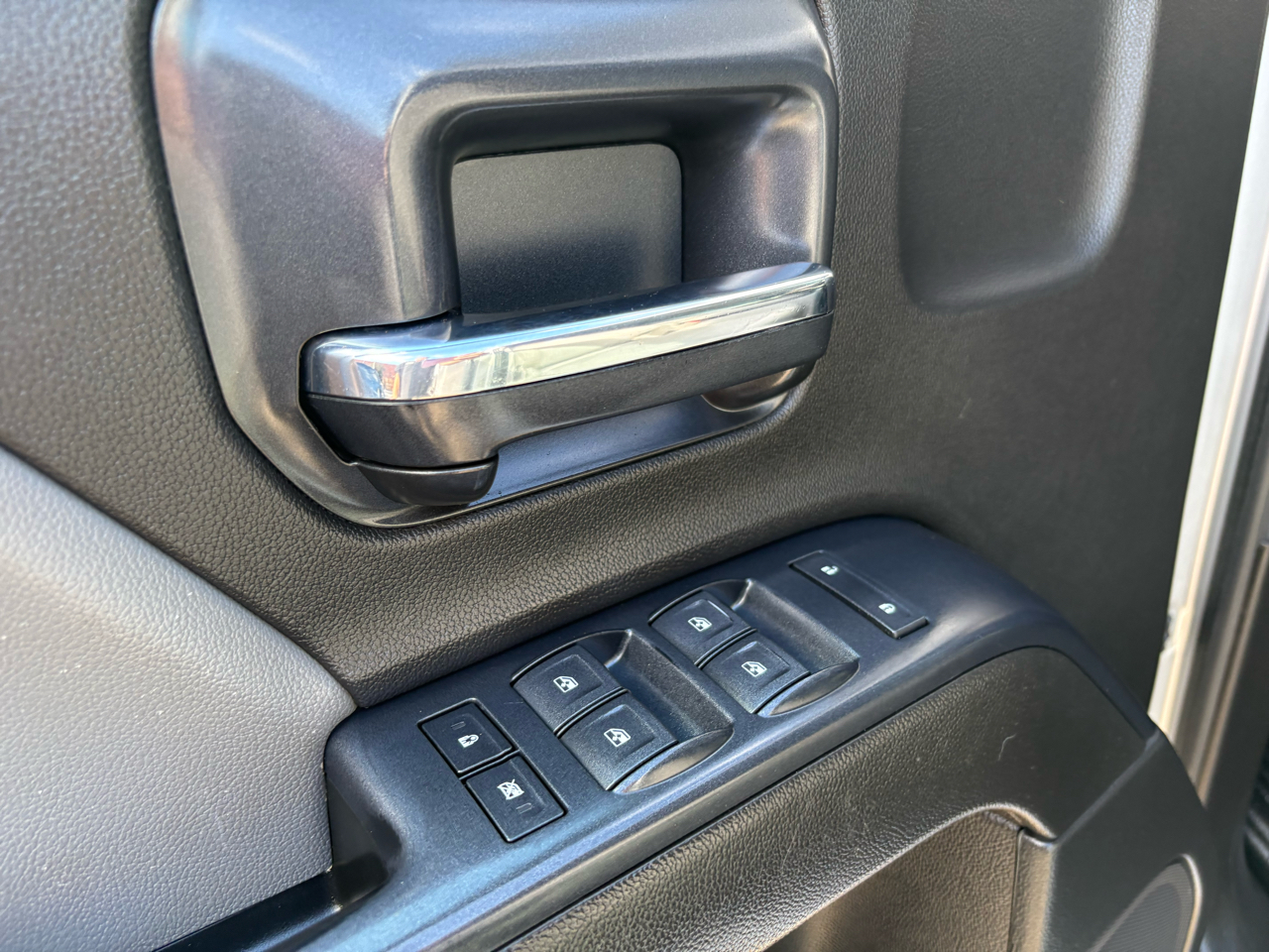 Chevrolet Silverado 2500HD 4WD Crew Cab 153.7" Work Truck 2016