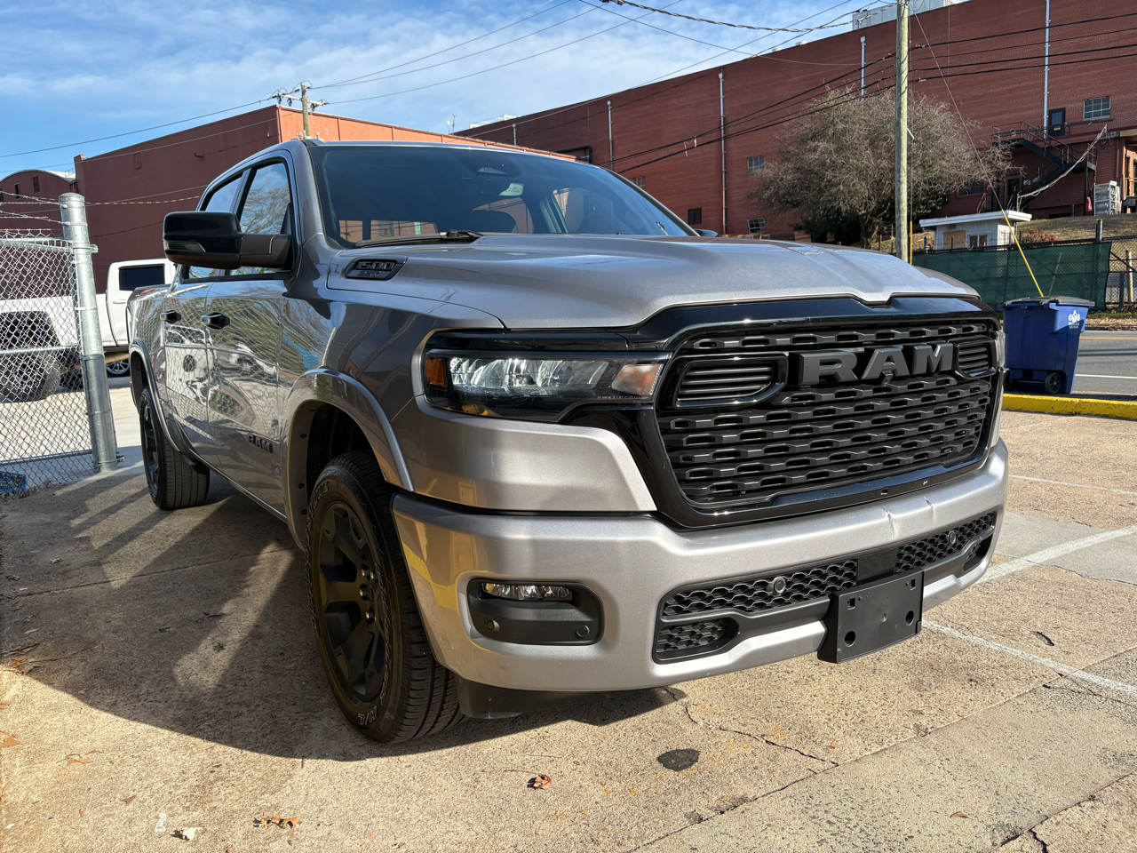 RAM 1500 Big Horn Crew Cab SWB 4WD 2025