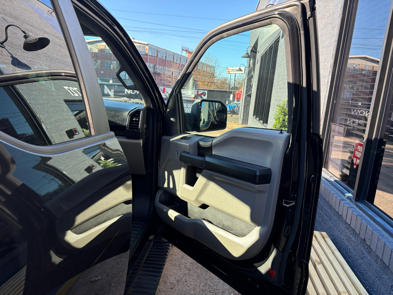 Ford F-150 2WD Supercab 133" XLT 2020