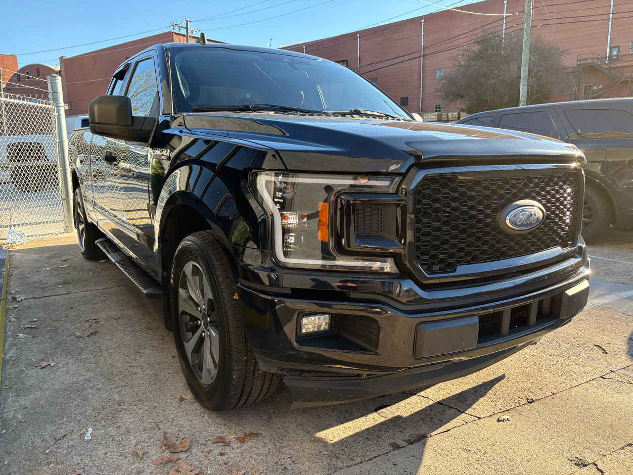 Ford F-150 2WD SuperCrew 150" XLT 2020