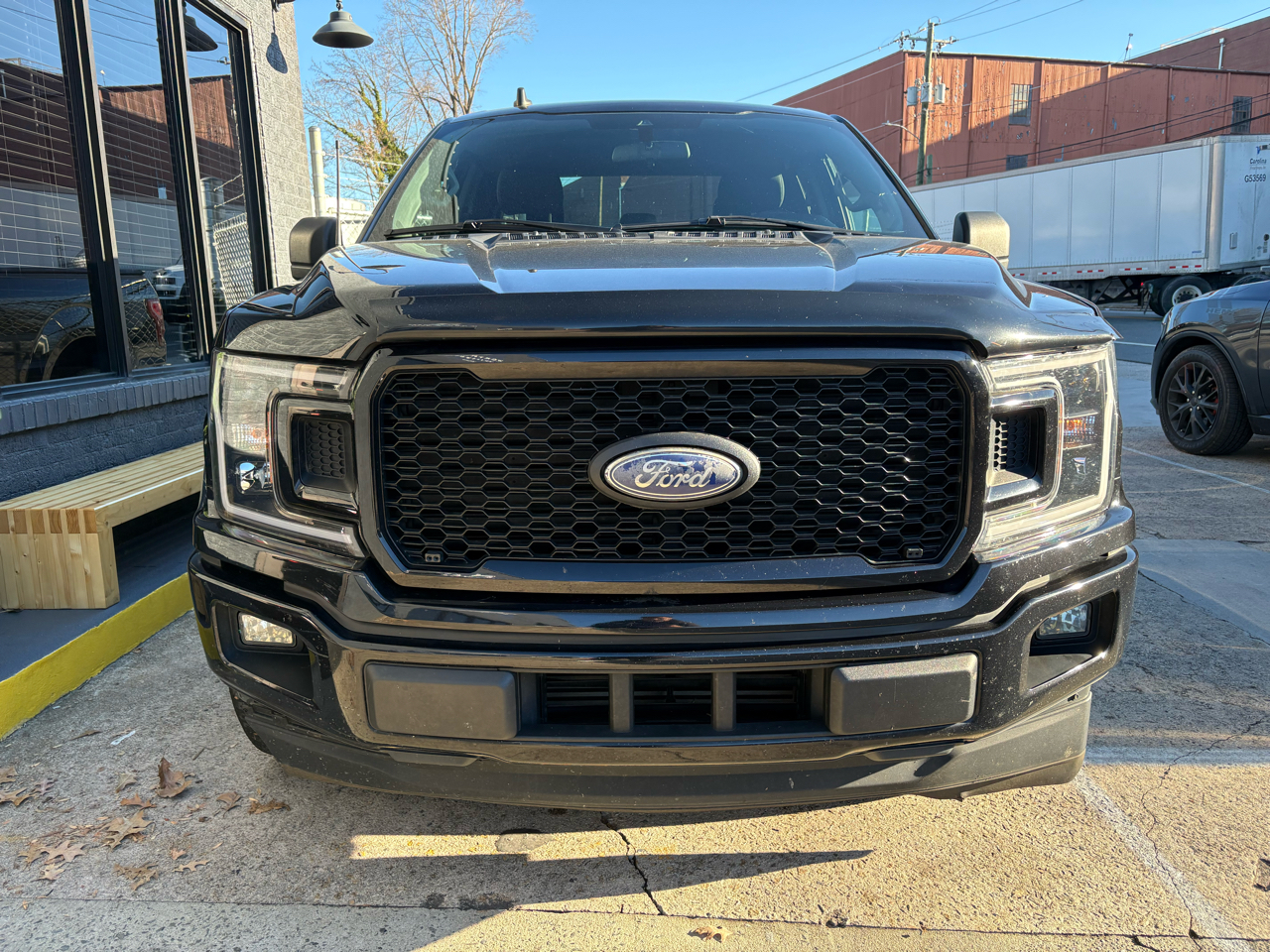 Ford F-150 2WD SuperCrew 150" XLT 2020