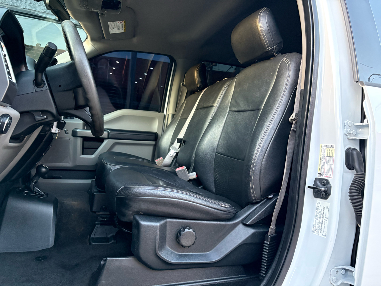 Ford F-250 SD XLT SuperCab 4WD 2017