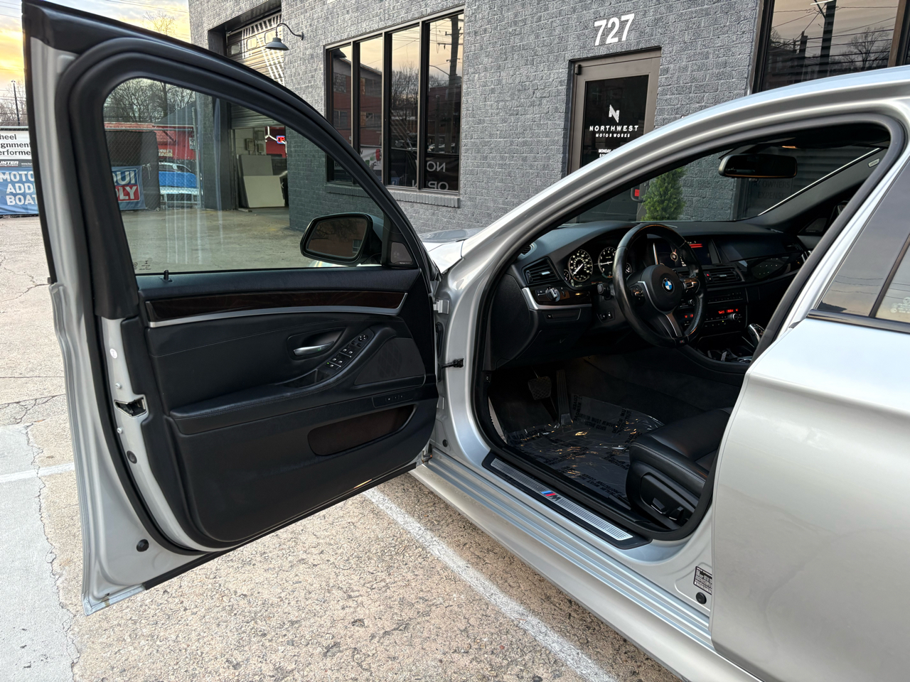 BMW 5-Series 535i xDrive 2016