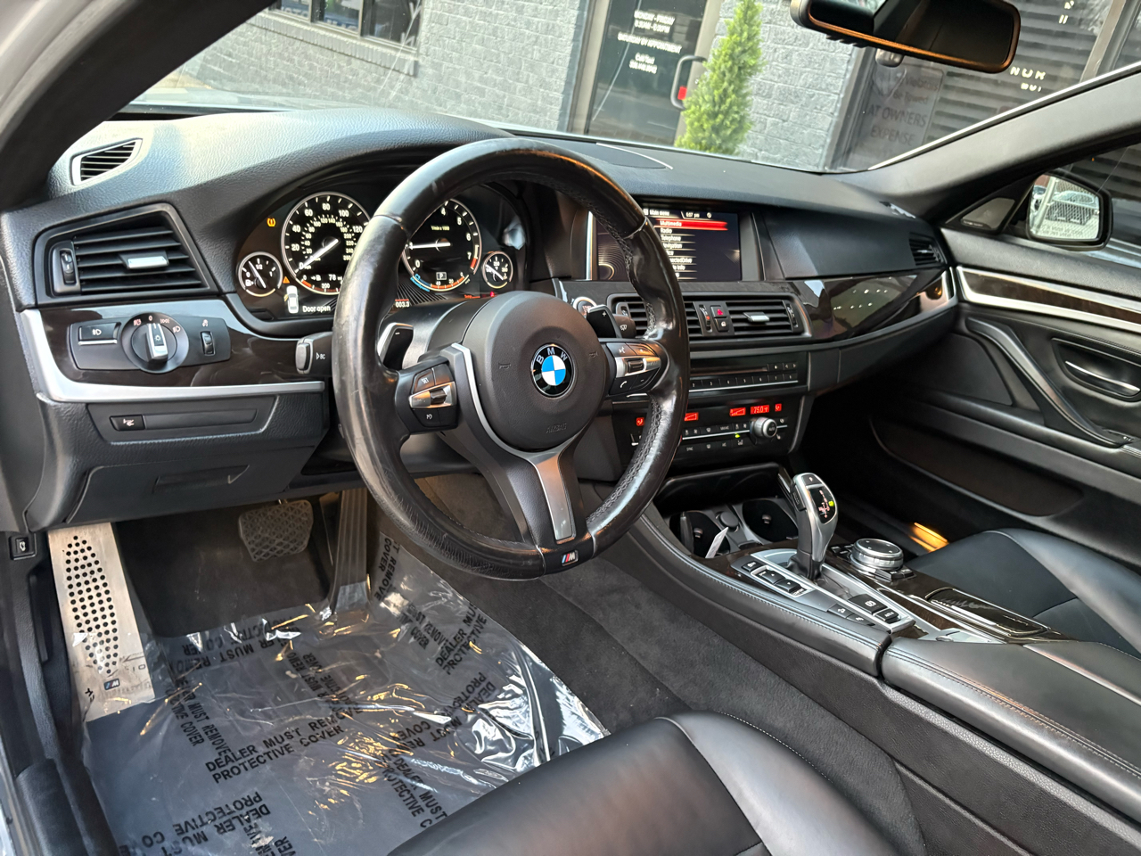 BMW 5-Series 535i xDrive 2016
