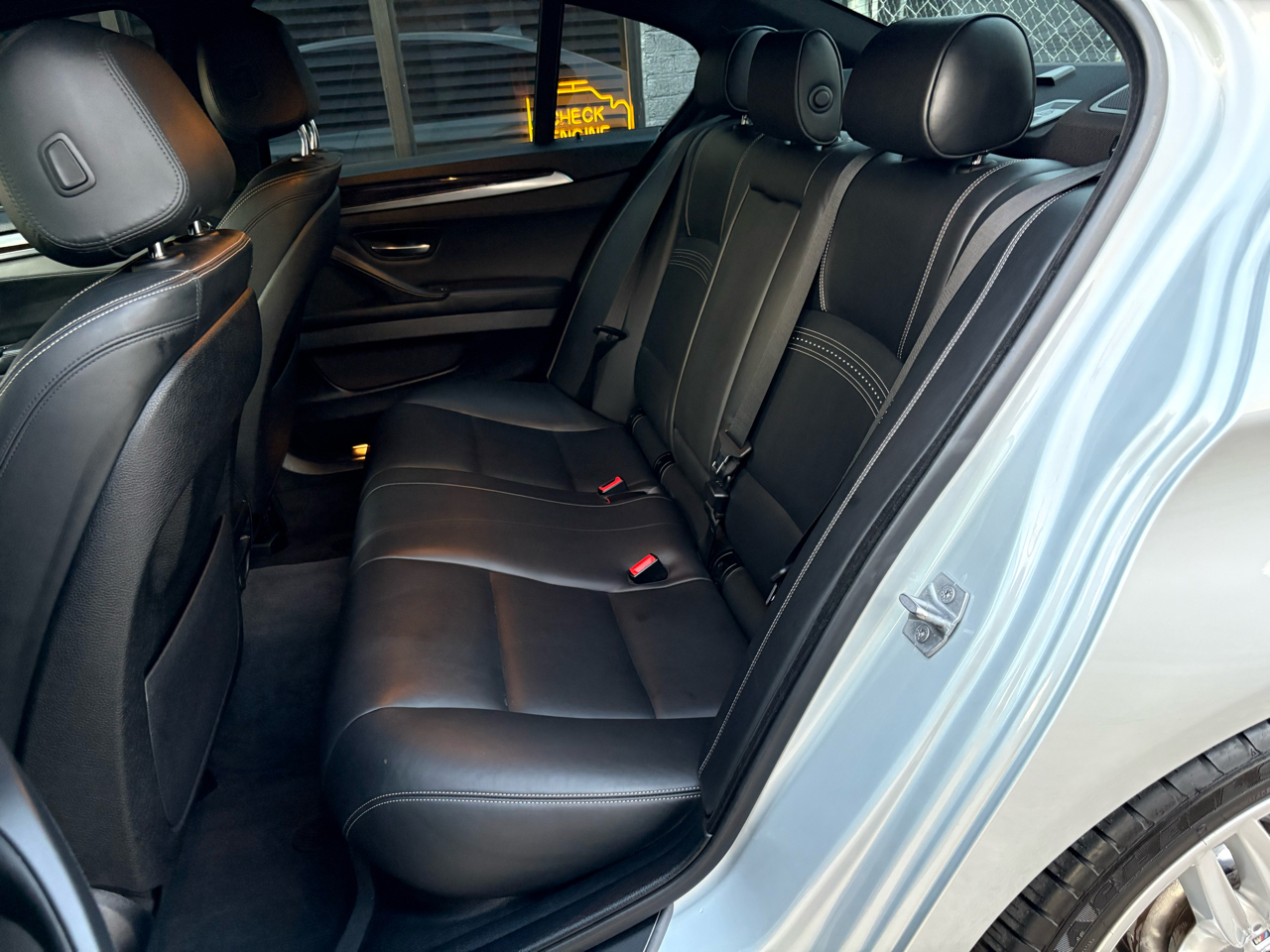 BMW 5-Series 535i xDrive 2016