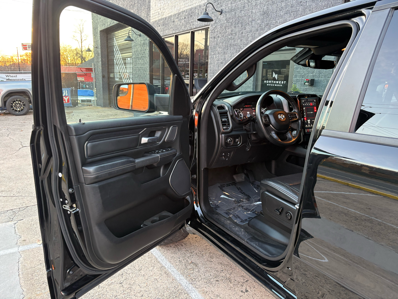 RAM 1500 4WD Crew Cab 140.5" Rebel 2020