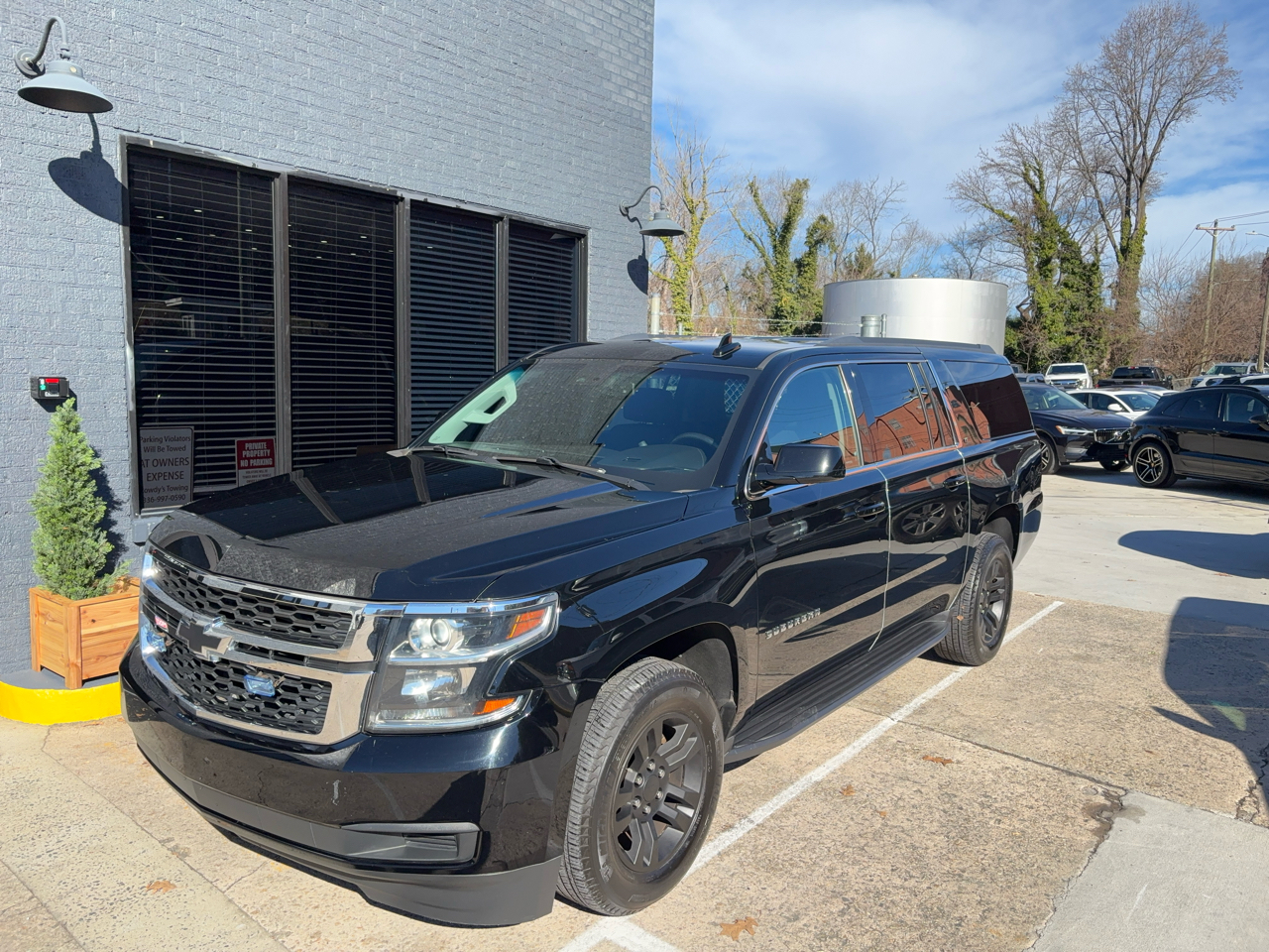 Chevrolet Suburban LT 4WD 2019