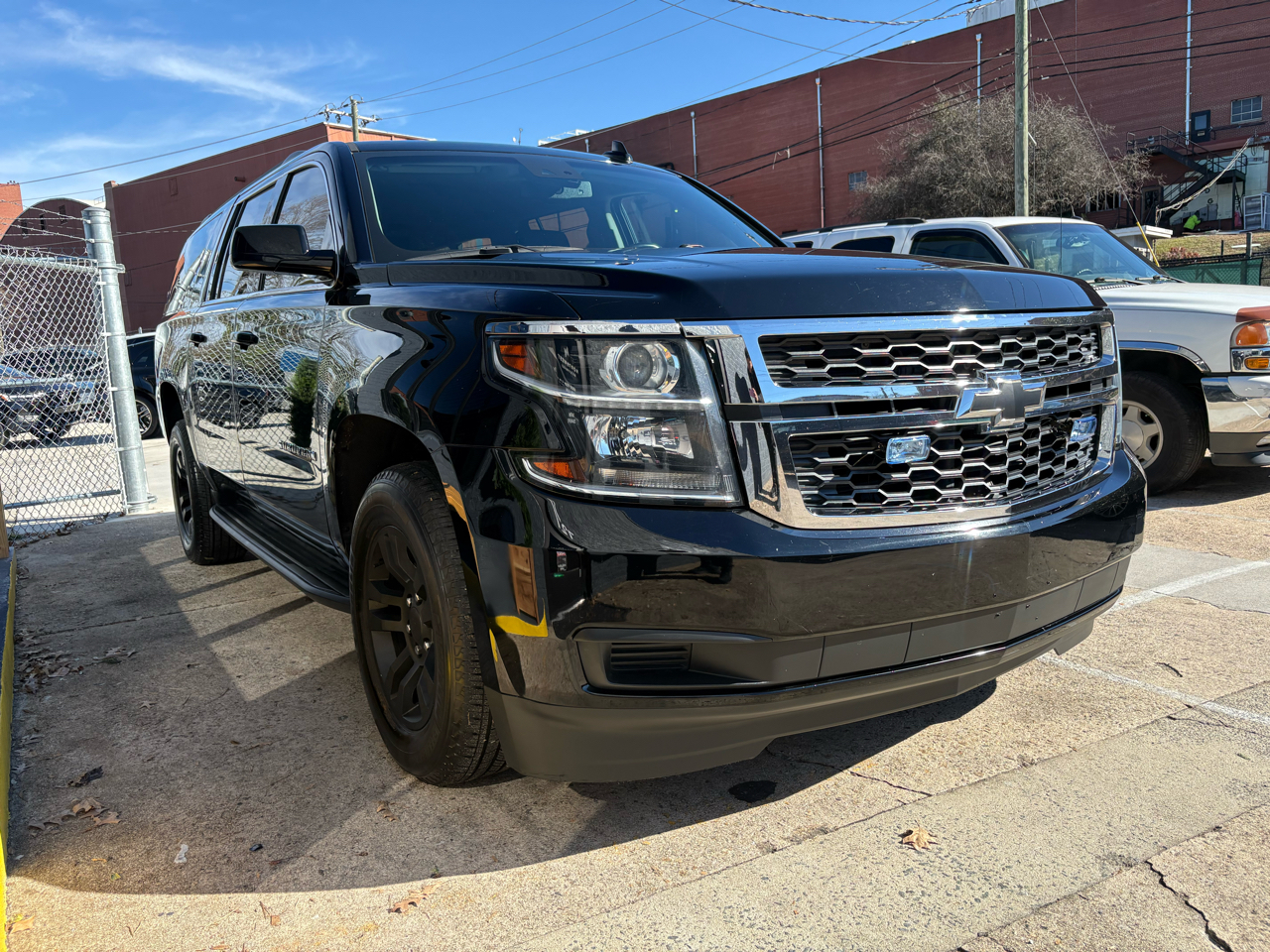 Chevrolet Suburban LT 4WD 2019
