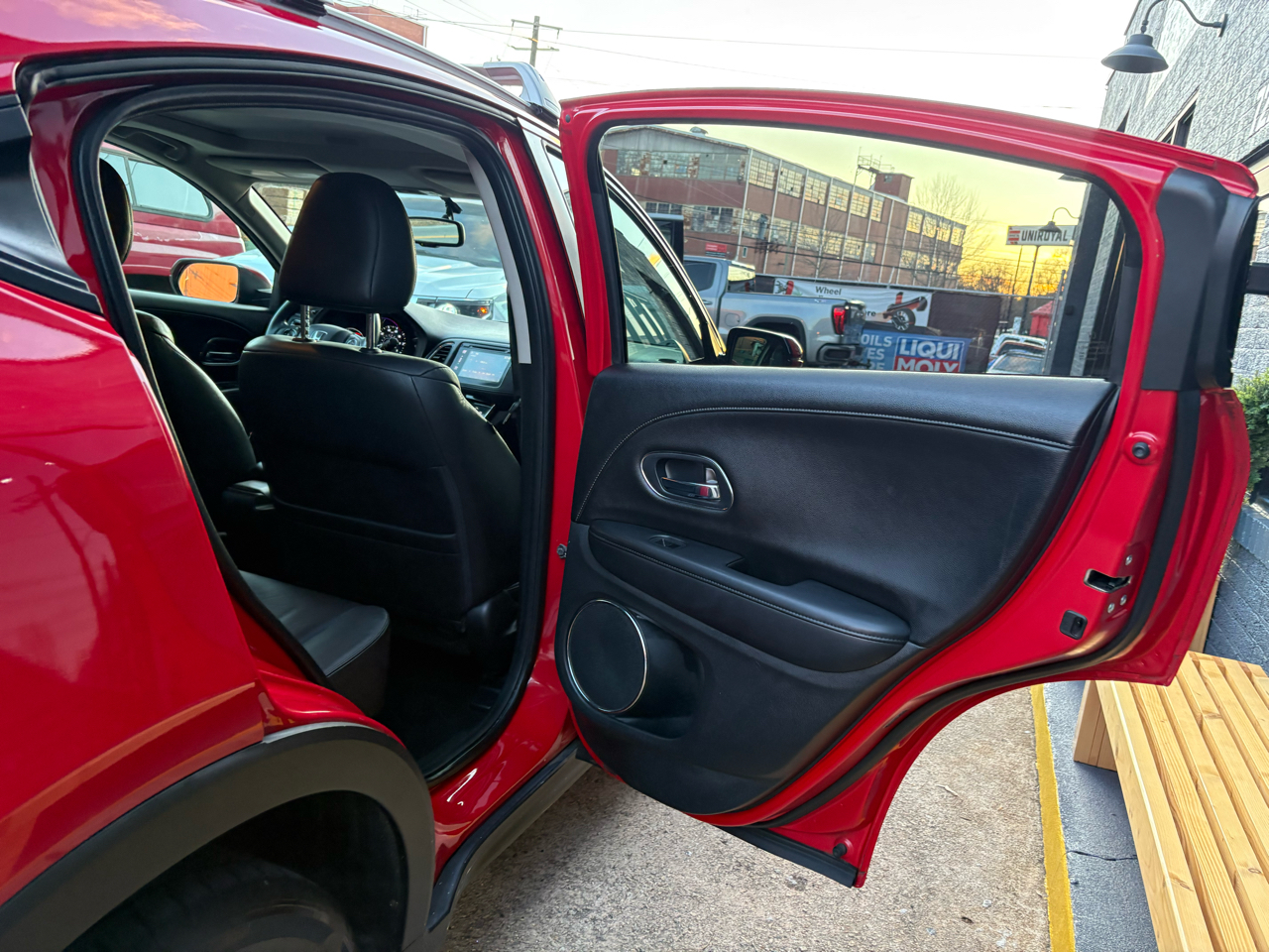 Honda HR-V EX-L w/Navigation 4WD CVT 2016