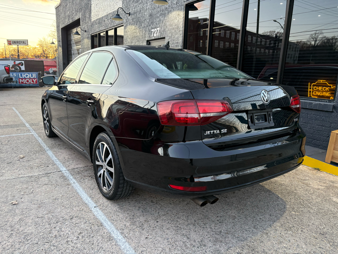 Volkswagen Jetta 1.4T SE 6A 2017