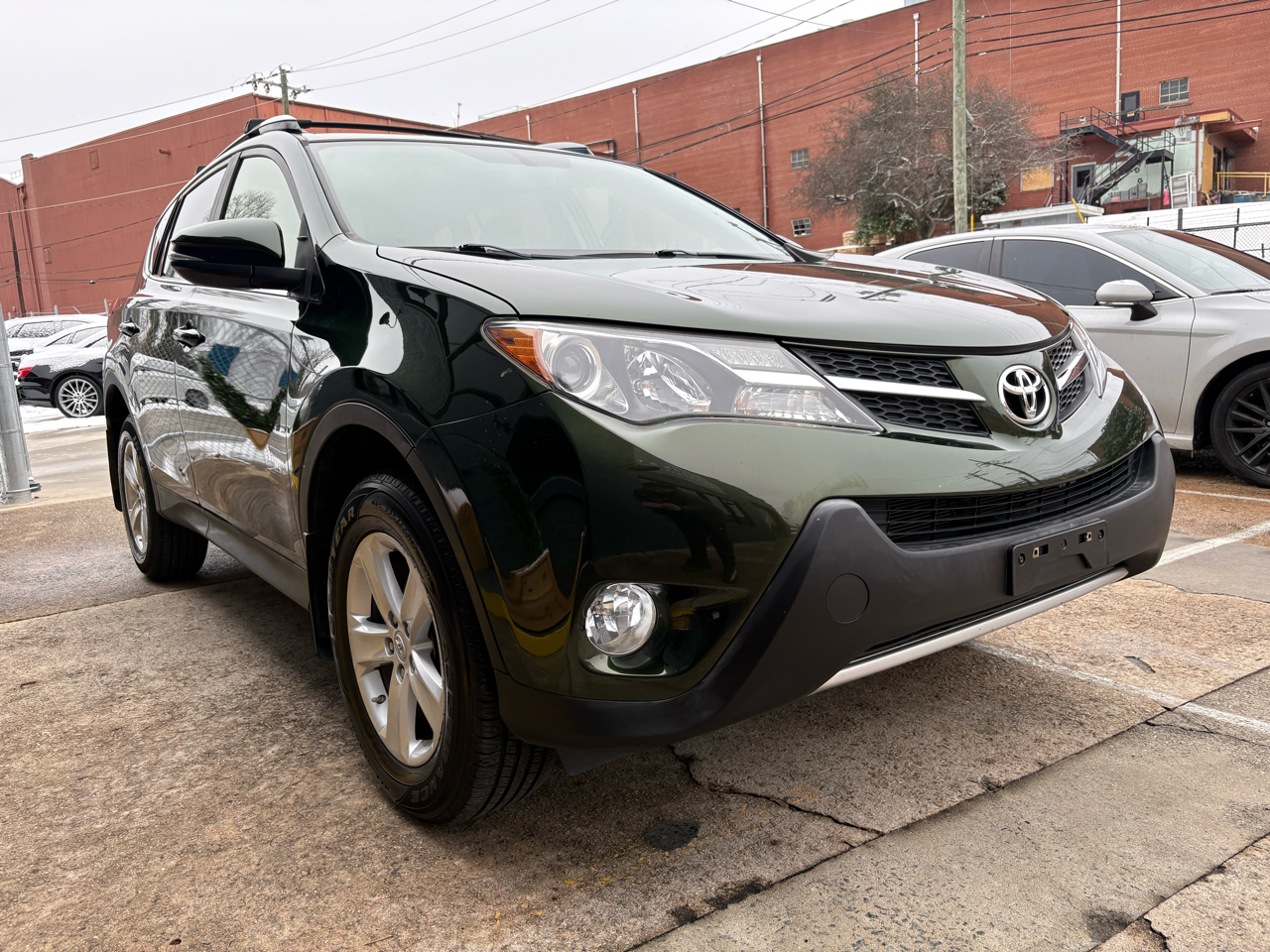 Toyota RAV4 XLE AWD 2013