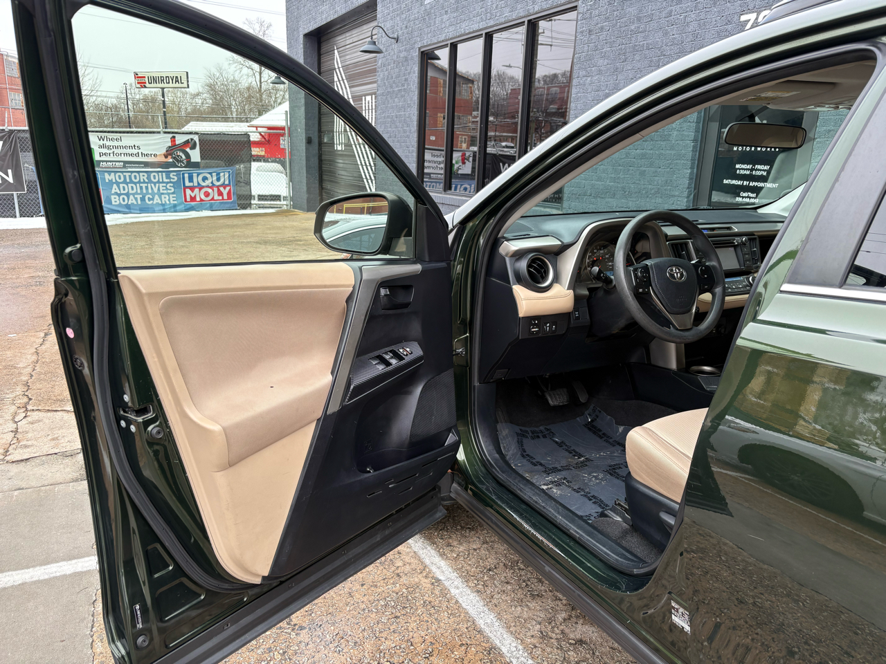 Toyota RAV4 XLE AWD 2013