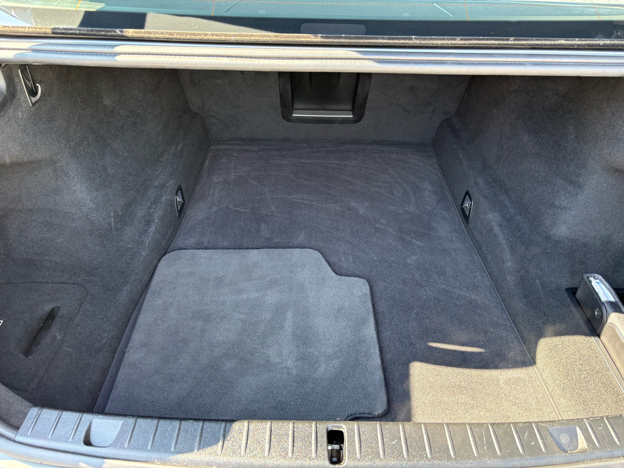 BMW 7-Series 750i 2018