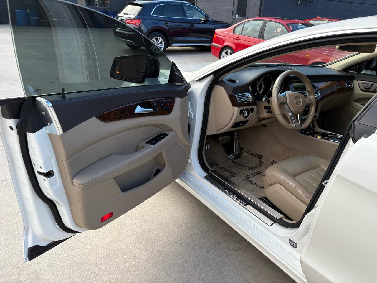 Mercedes-Benz CLS-Class CLS550 2014