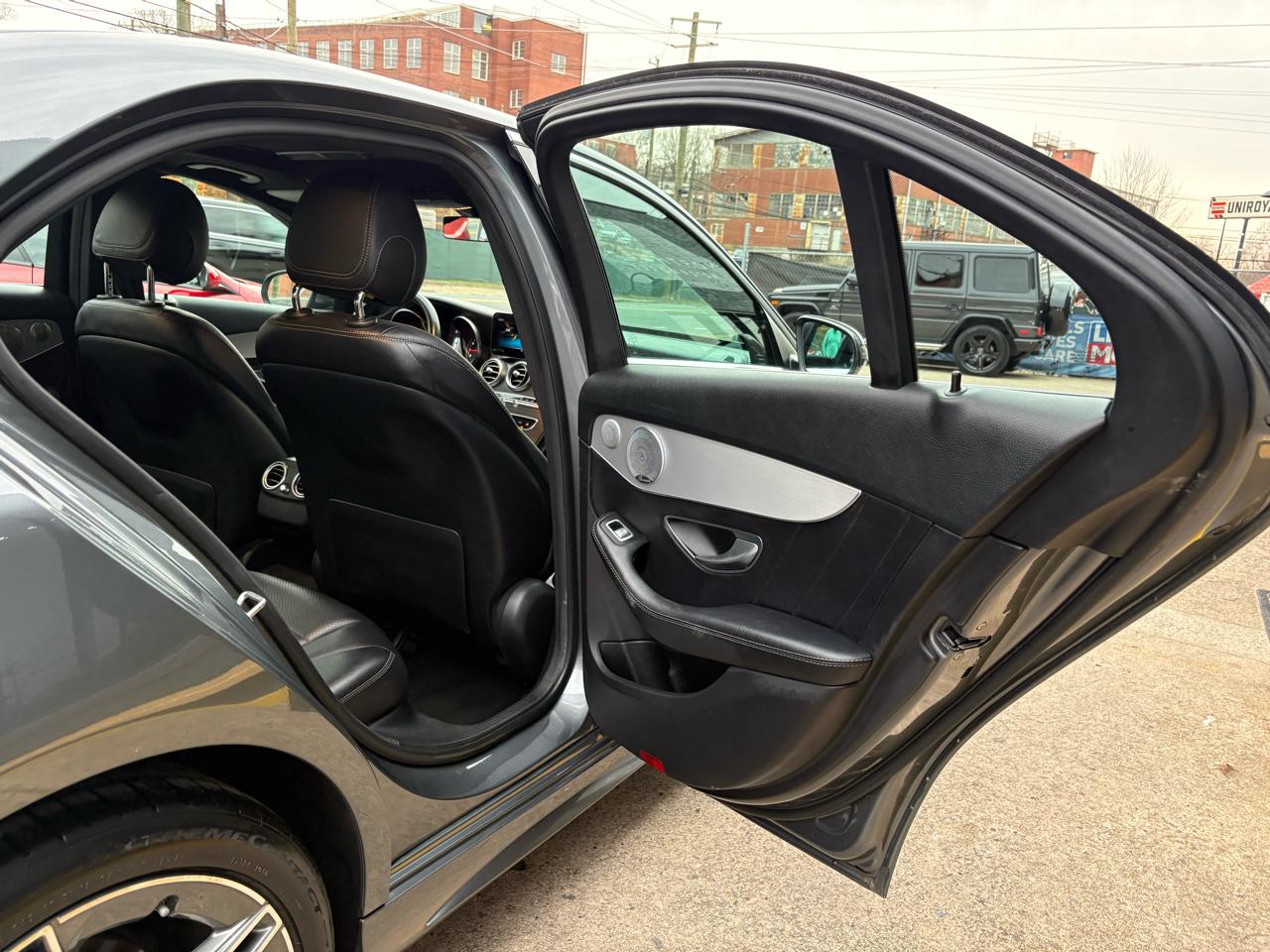 Mercedes-Benz C-Class C300 4MATIC Sedan 2019