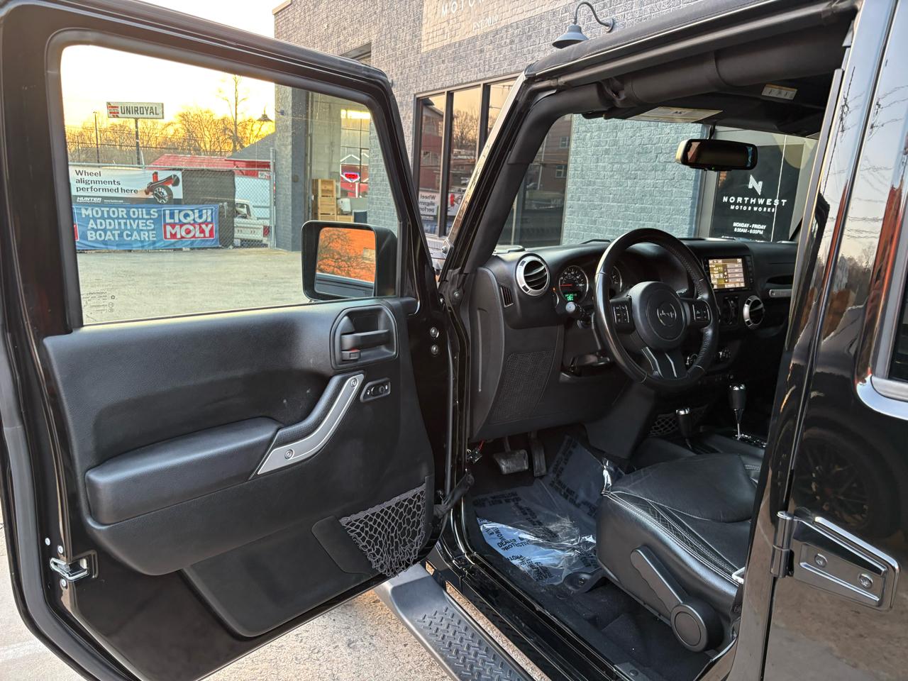 Jeep Wrangler JK Unlimited Sahara 4WD 2018