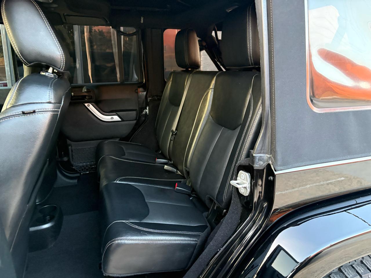 Jeep Wrangler JK Unlimited Sahara 4WD 2018