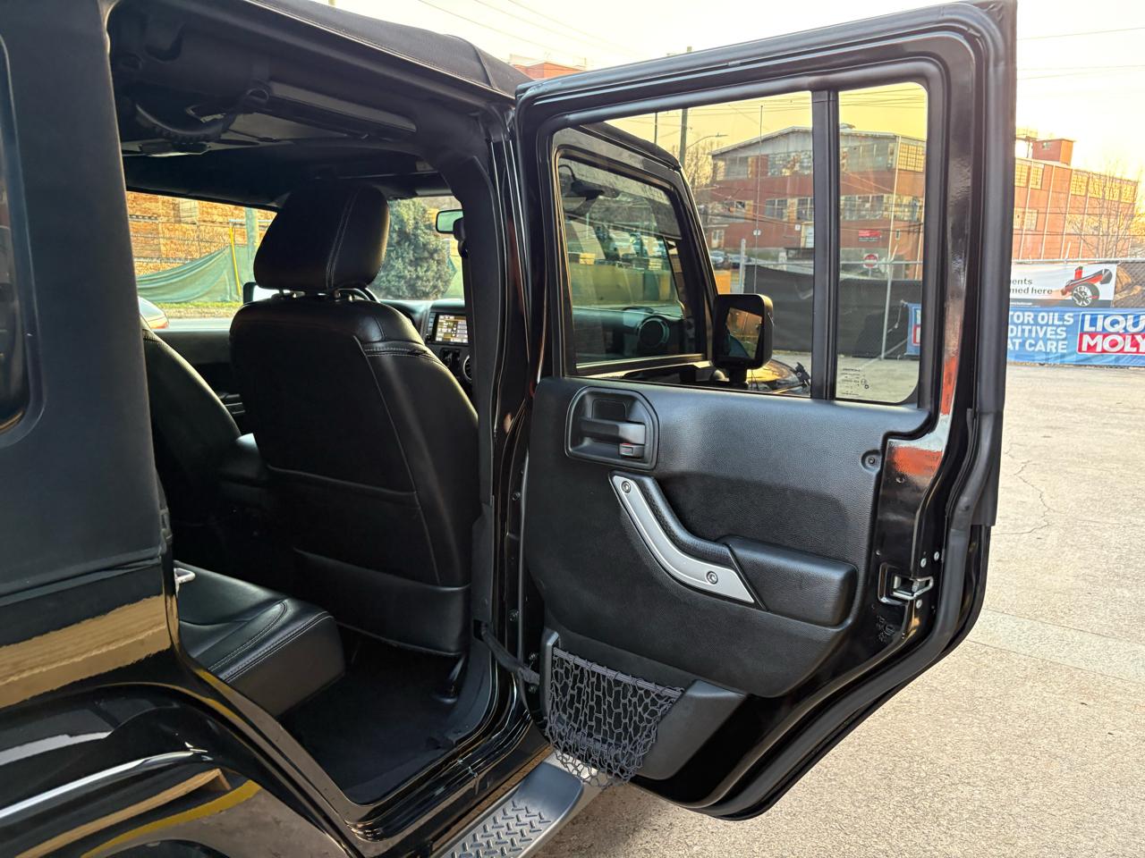 Jeep Wrangler JK Unlimited Sahara 4WD 2018