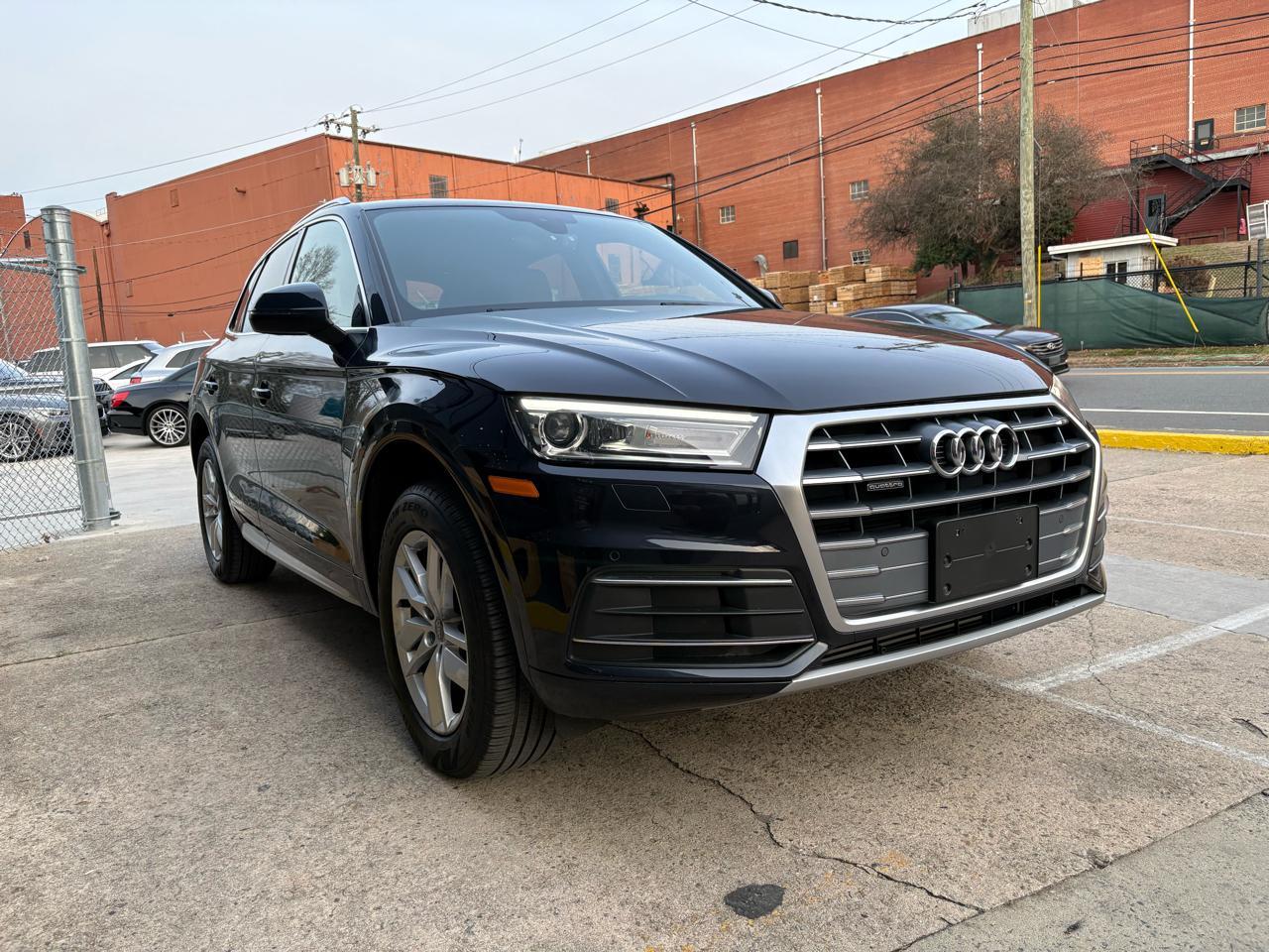 Audi Q5 2.0T Premium quattro 2020