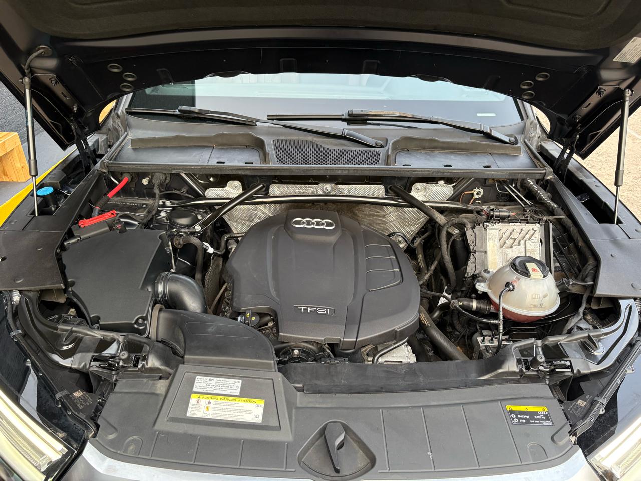 Audi Q5 2.0T Premium quattro 2020