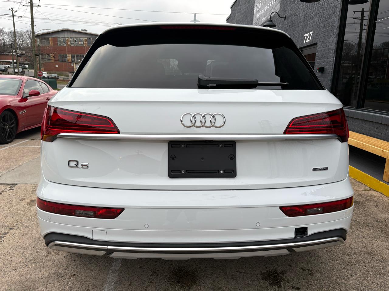 Audi Q5 2.0T Premium quattro 2024
