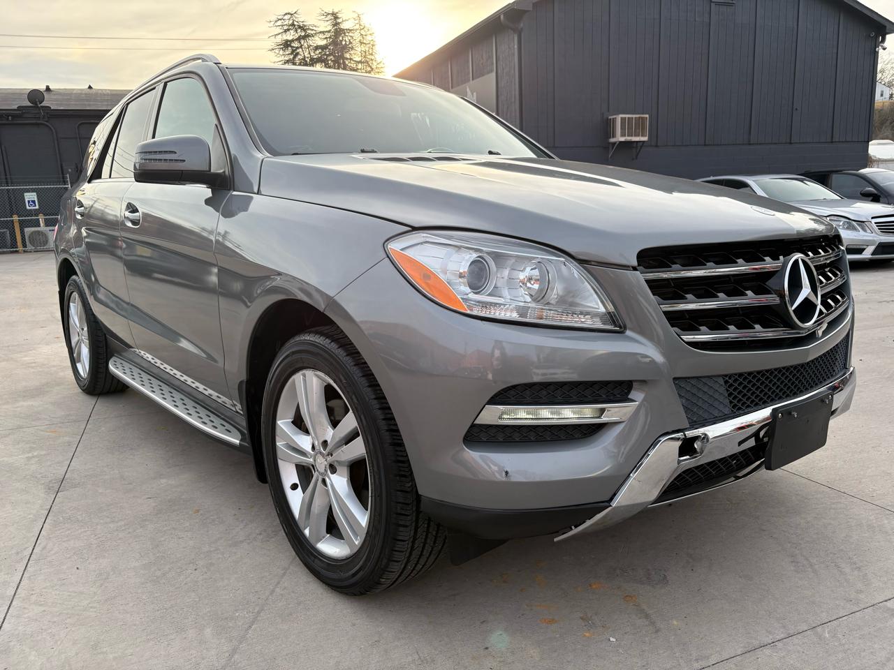 Mercedes-Benz M-Class ML350 4MATIC 2013