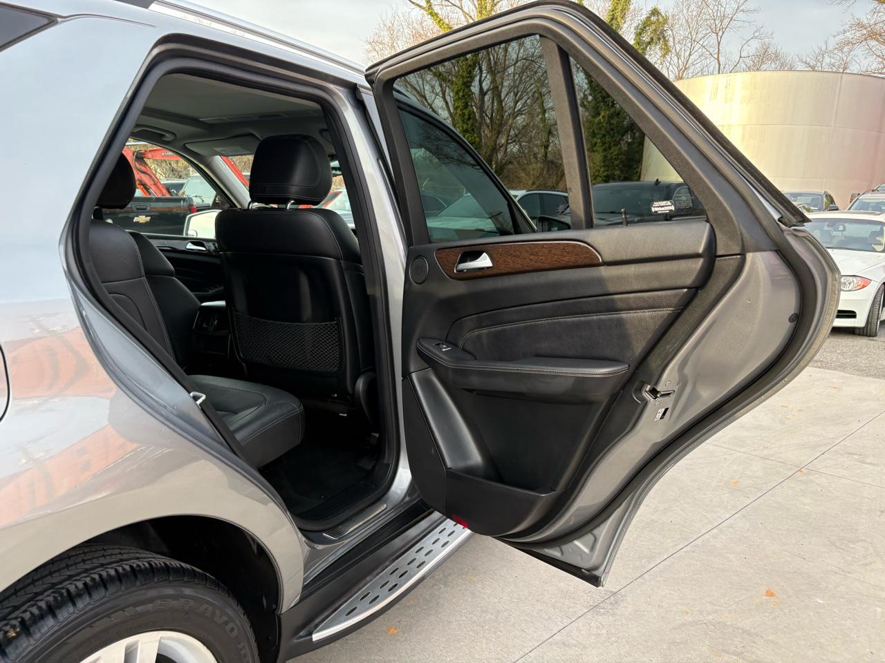 Mercedes-Benz M-Class ML350 4MATIC 2013