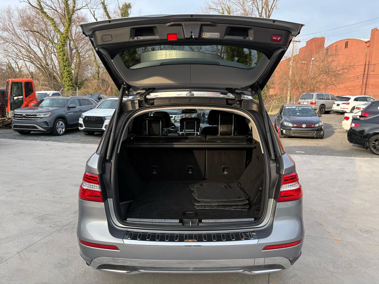 Mercedes-Benz M-Class ML350 4MATIC 2013